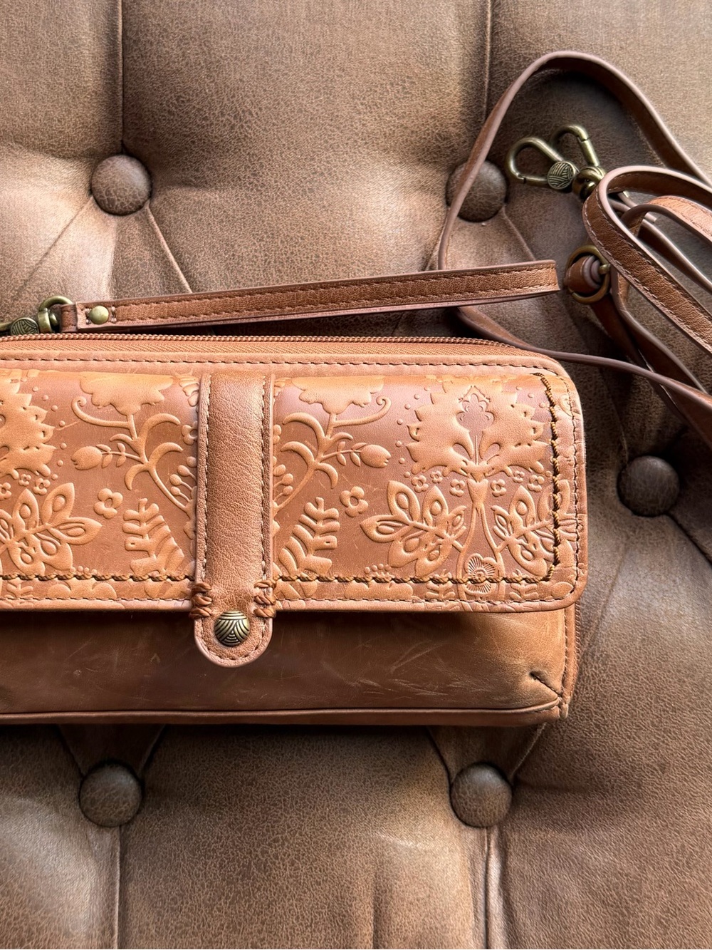 The Sak Women's Embossed Floral Leather Crossbody Bag in Tan